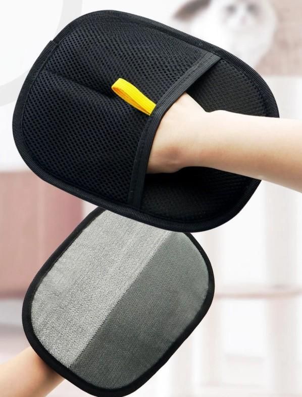 Advanced Mesh Grooming Glove for Shedding and Hair Removal